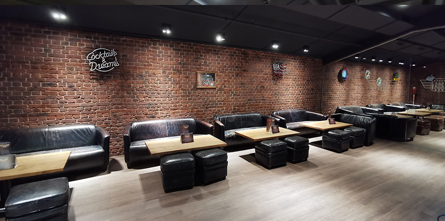 PANELPIEDRA BRICK INGLES VIEJO PR550 Wandverkleidungen Steinimitat Steinoptik Wandpaneele Kunststein Ladenbau Gastrobau Messebau